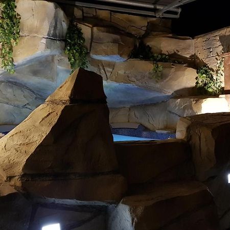 Le Lodge Origin Sainte-Suzanne Luaran gambar